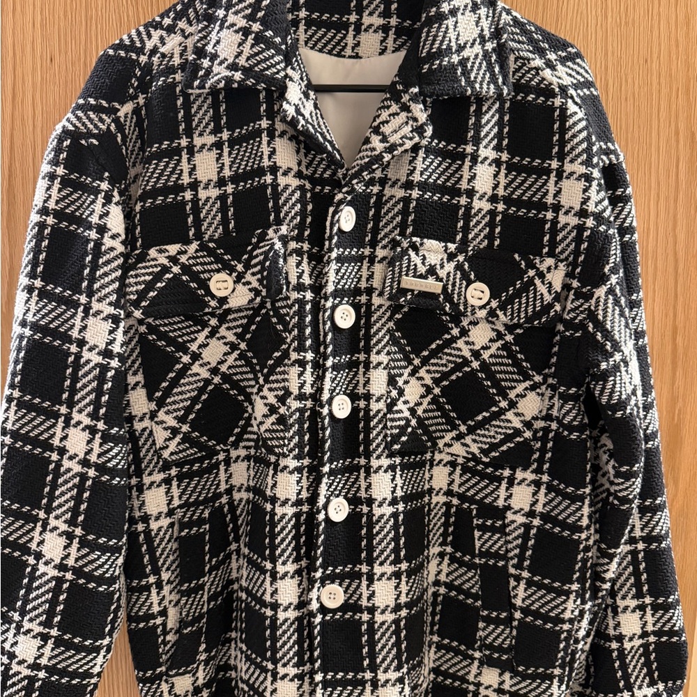 YoungLa Men’s Woven Black and White Plaid Shirt/Jacket